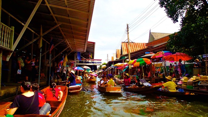 the-floating-market-teaser-2